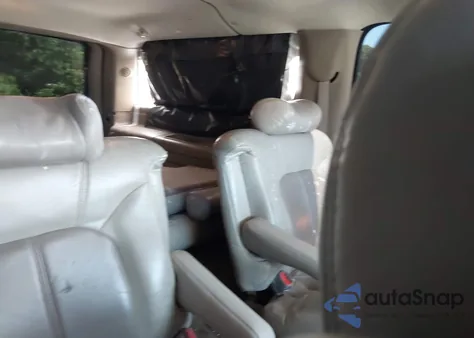 2001 GMC Yukon Xl 1500 Denali из США, поврежденный, VIN 1GKFK66U21J292719